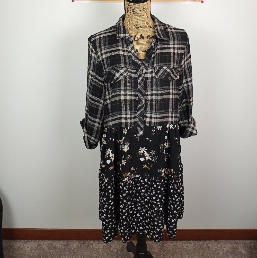 Plaid & Floral Dress!